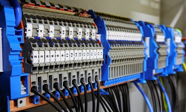 SCHALTANLAGENMONTEUR, AUTOMATIKER, AUTOMATIKMONTEUR, ENERGIEANLAGENELEKTRONIKER